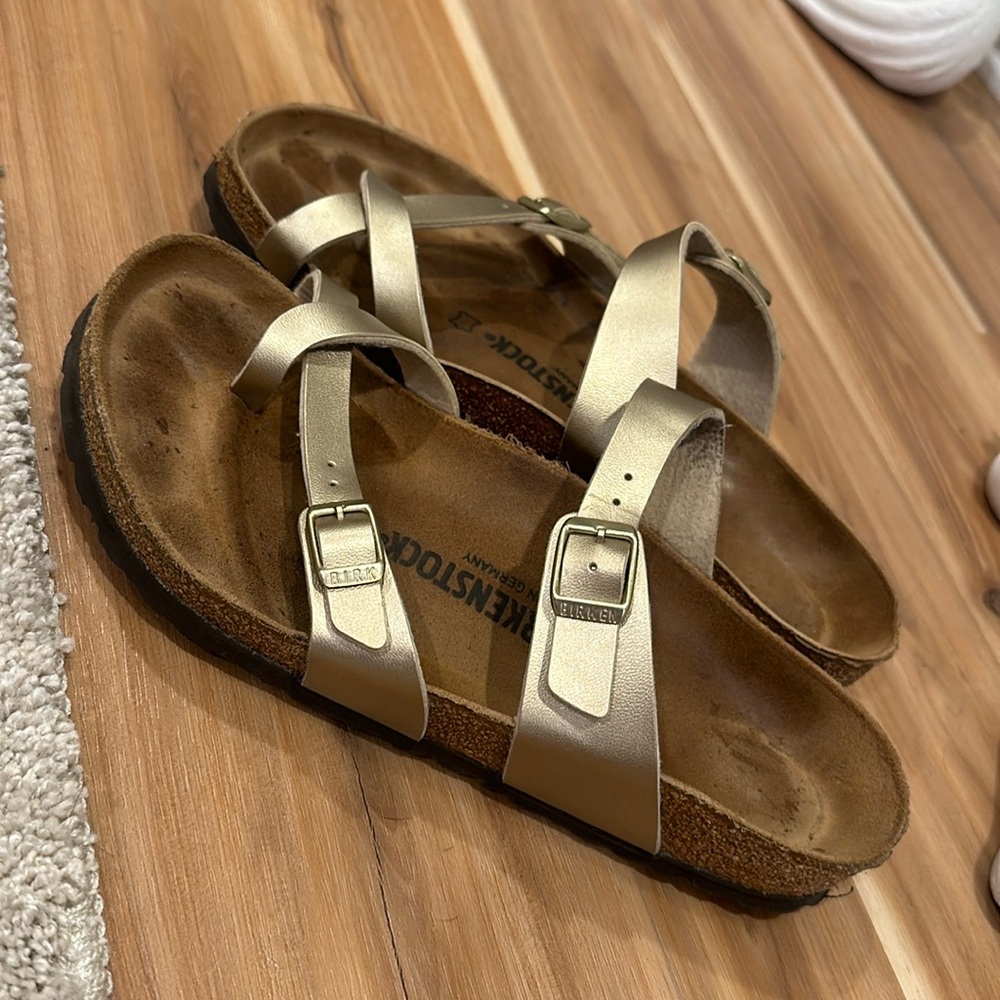 Birkenstock Mayari Gold sandals size 40
